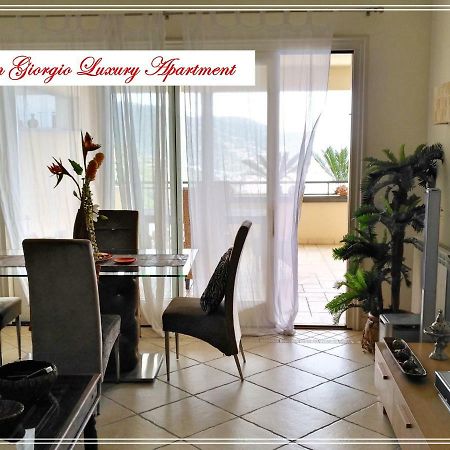 San Giorgio Luxury Apartment Taormina-Panoramic Pool & Parking Space ภายนอก รูปภาพ