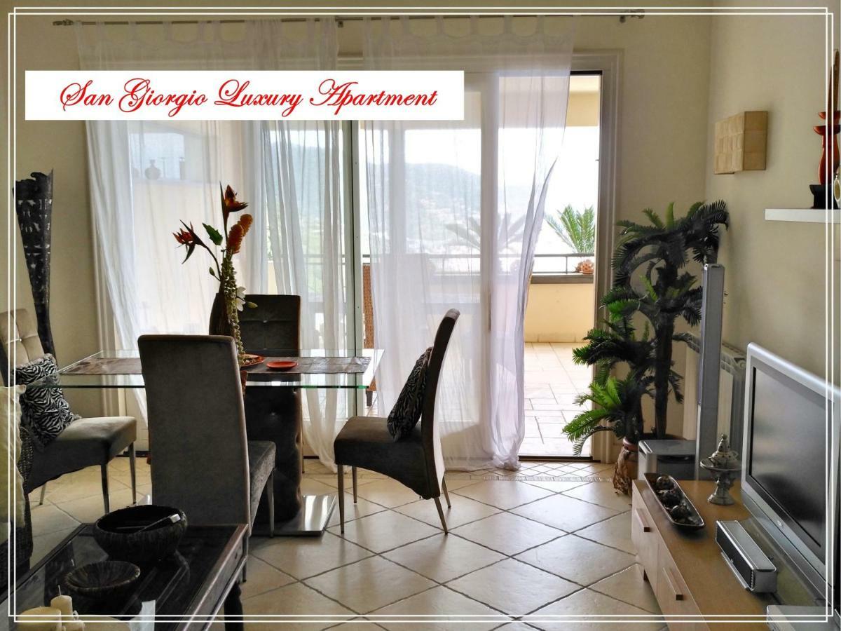 San Giorgio Luxury Apartment Taormina-Panoramic Pool & Parking Space ภายนอก รูปภาพ